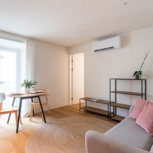 Apartamento NOVÍSSIMO em área típica com ar-condicionado – II.