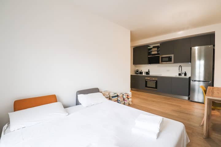 10 min Coliseu Apartamento Deluxe de Design