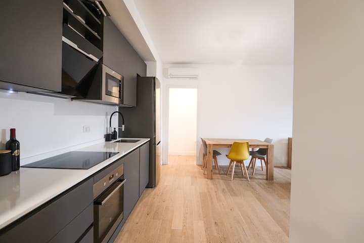 10 min Coliseu Apartamento Deluxe de Design