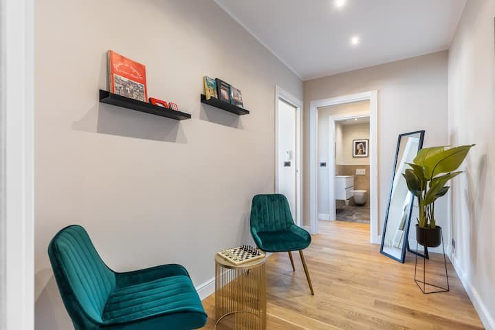 Cobertura moderna elegante/ vista panorâmica e piscina