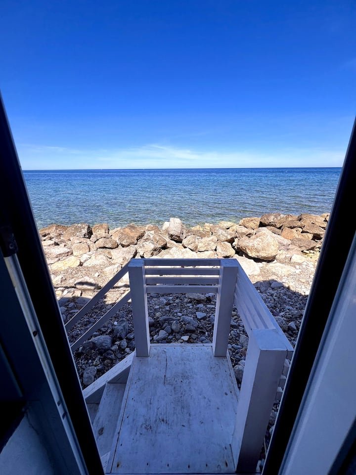 Loft à beira-mar, com acesso privativo à praia