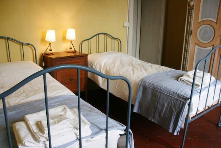 Villa Vitalba-1700 casa e vinícola a 1h de Milão