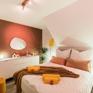 Suíte Airy | Terraço, estacionamento | Perto de Bonn/Aeroporto