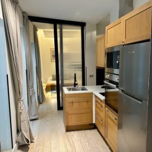 Apartamento espaçoso e moderno no centro de Madri