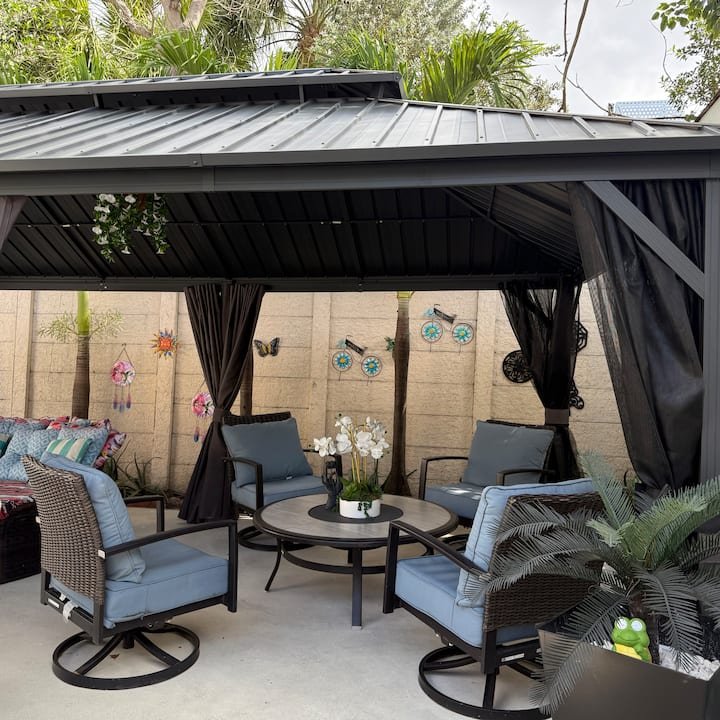 Lugar minúsculo com jacuzzi quente privativo a 7 minutos do aeroporto