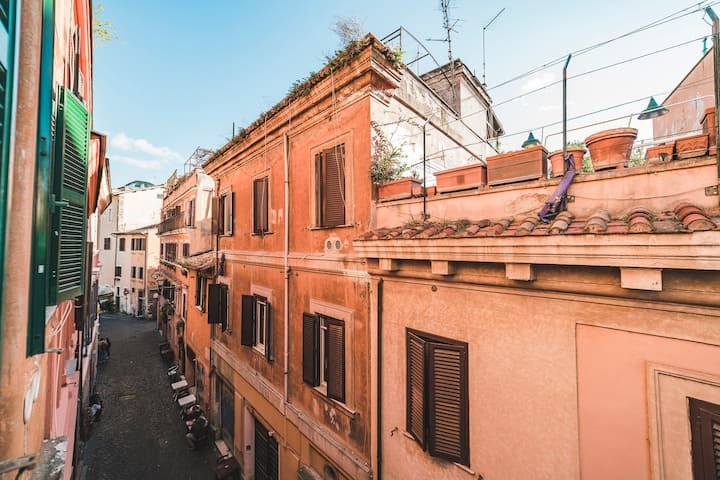[TRASTEVERE] Apartamento com suíte em Trastevere