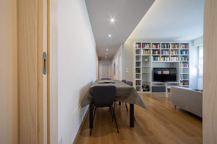 A Dois Passos da Casa de Julieta e da Arena