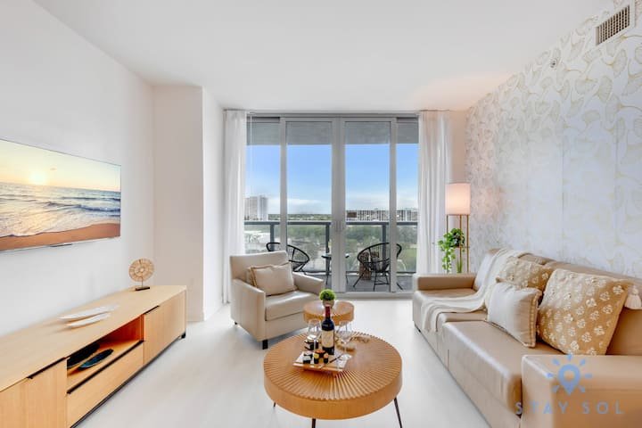 Resort espetacular, localização privilegiada, varanda, academia