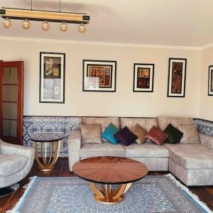 VISTA MAR com terraço perto da praia em Monte Estoril