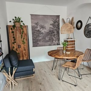 350m para a cidade com 2 quartos e varanda para relaxar