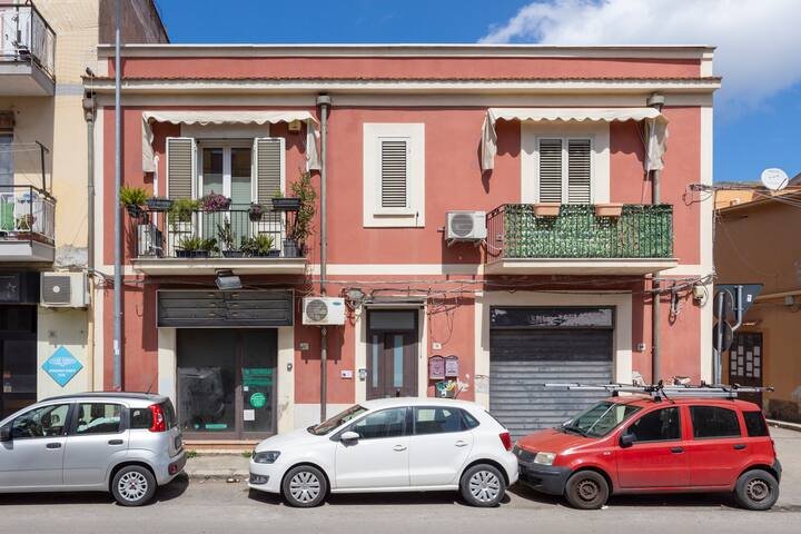 Mama | Conforto e estilo em Partanna Mondello