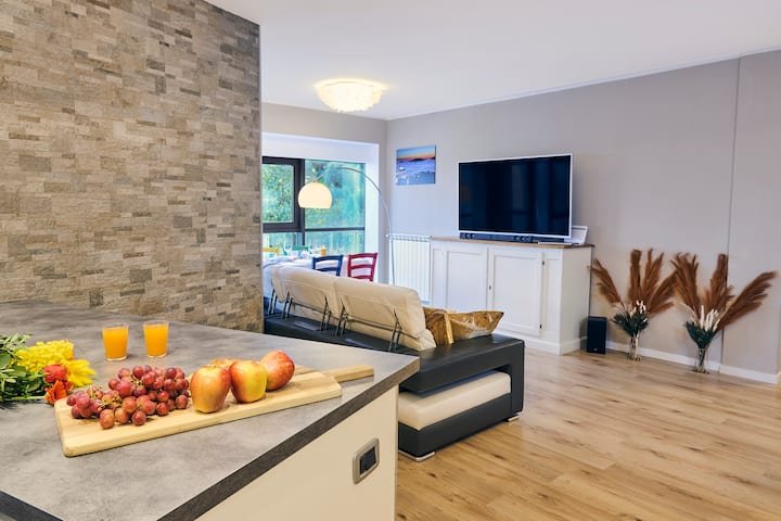 [Maravilhosa VISTA para o MAR e jacuzzi]Cadimare/5TERRE