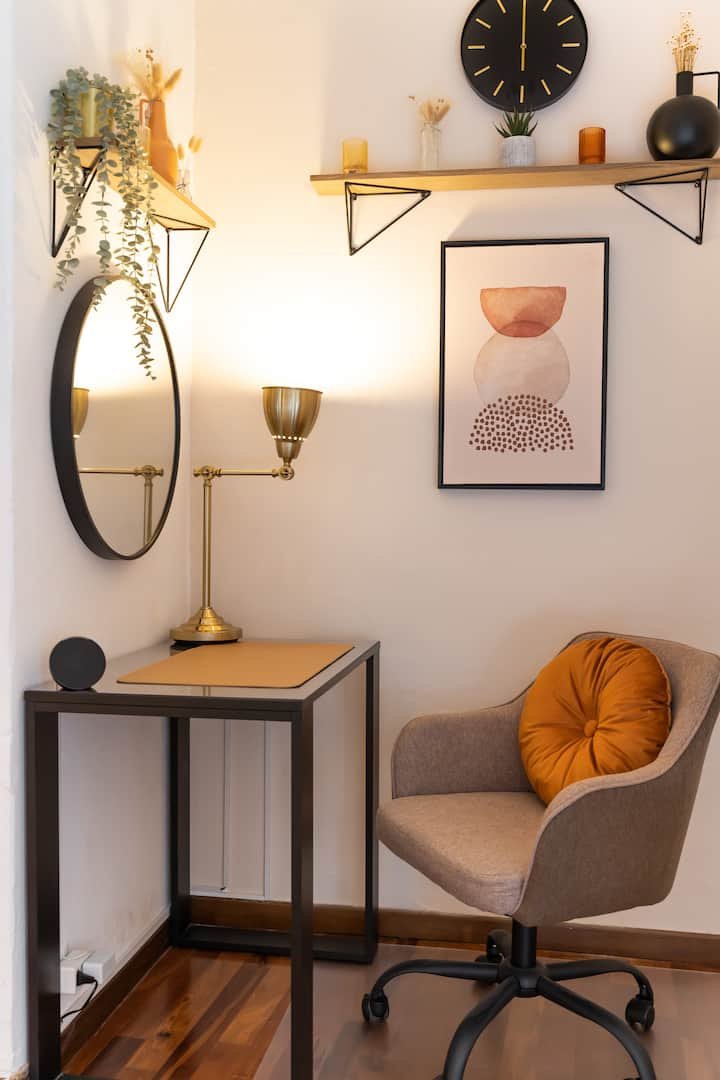 NOVO — Apartamento Moderno no Lago Como — HoneyHomes