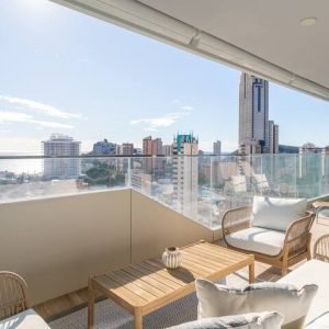 Vista para o mar | piscina aquecida | garagem | AC | fitness |