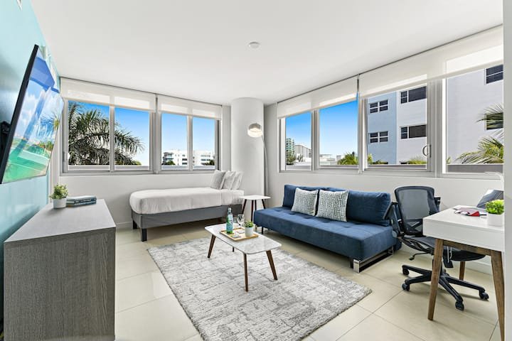 Suíte espaçosa de um quarto em Miami Beach por Dharma