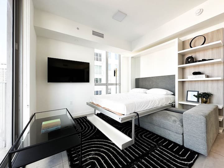 Condomínio de luxo de 1 quarto com vista para o mar e para a cidade