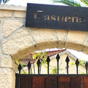 Málaga, CASUEÑA Casa tropical na cidade de Málaga.