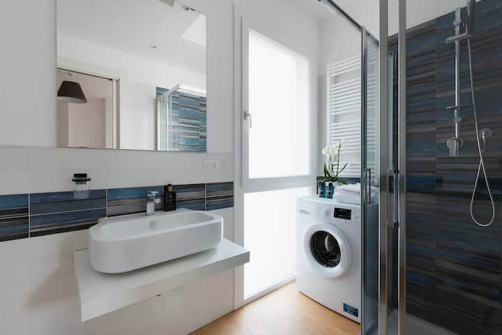 Casa Giada | Moderno Central 1BR + Estacionamento Fechado