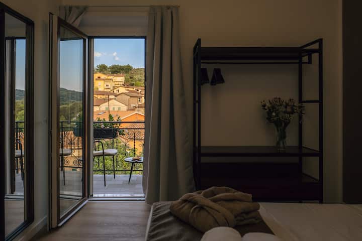 Suíte Tosco “Solis”