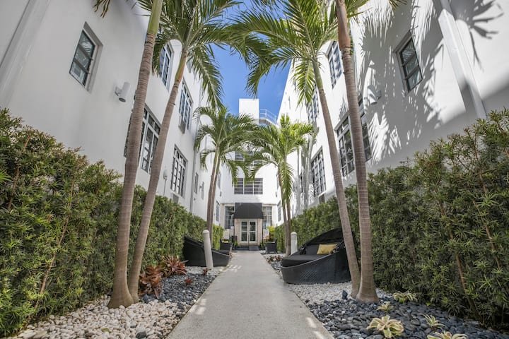 Apartamento estúdio, 2 camas queen size, cozinha, terraço