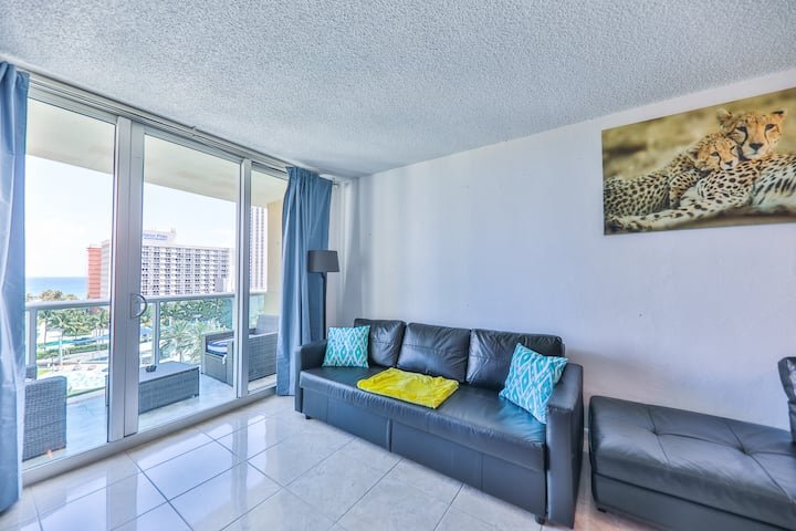 Apartamento de um quarto com vista para o mar STR-02559