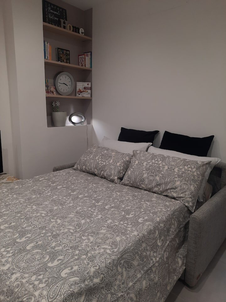 Casa “Civicocinque” adjacente ao Metro Pozzo Strada