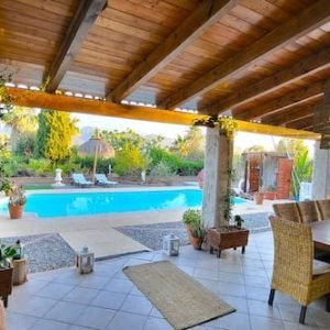 Málaga, CASUEÑA Casa tropical na cidade de Málaga.