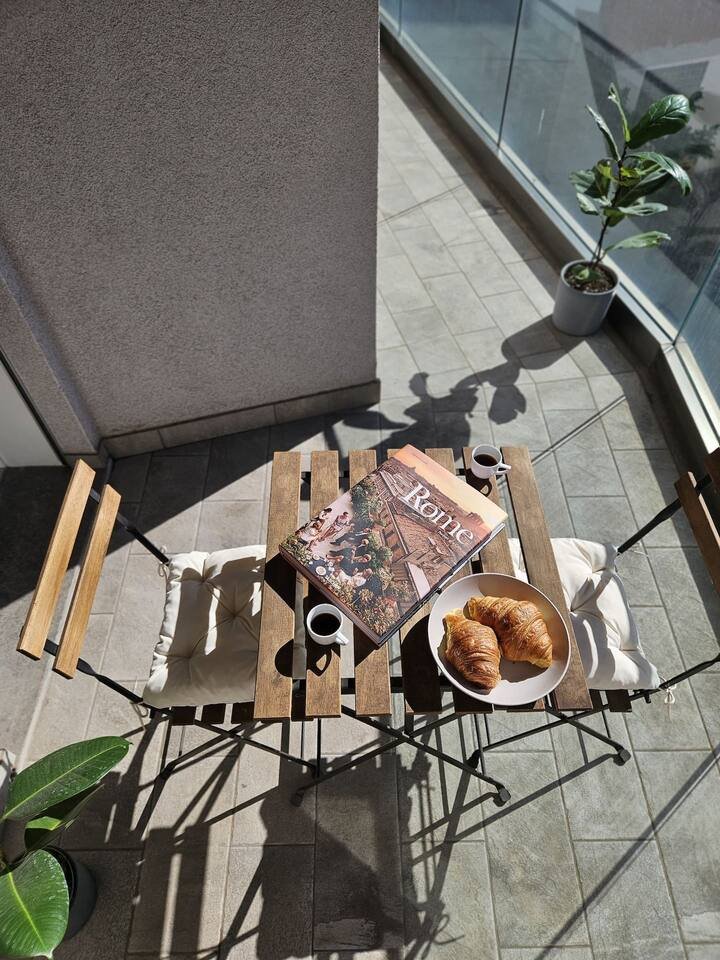 Casa Giada | Moderno Central 1BR + Estacionamento Fechado