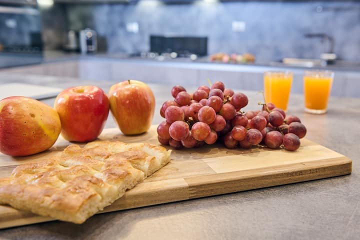 [Maravilhosa VISTA para o MAR e jacuzzi]Cadimare/5TERRE