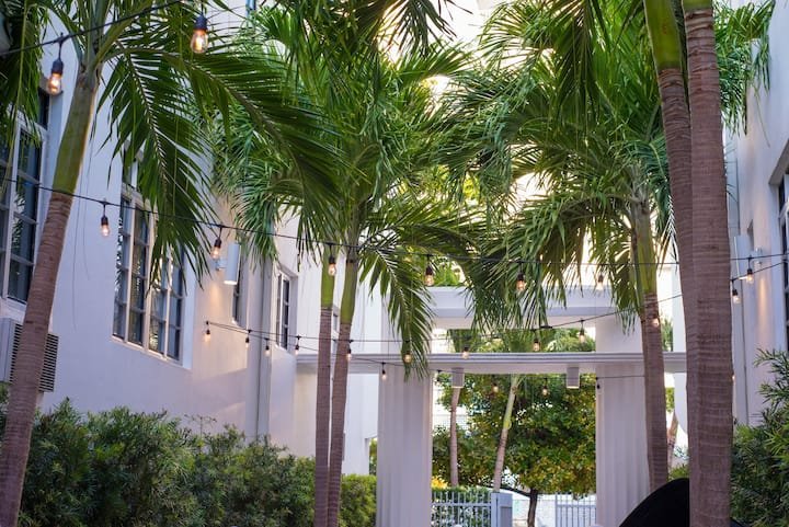 Apartamento estúdio, 2 camas queen size, cozinha, terraço