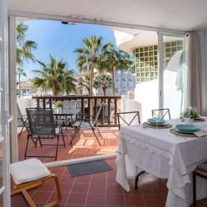 Apartamento em Puerto Marina