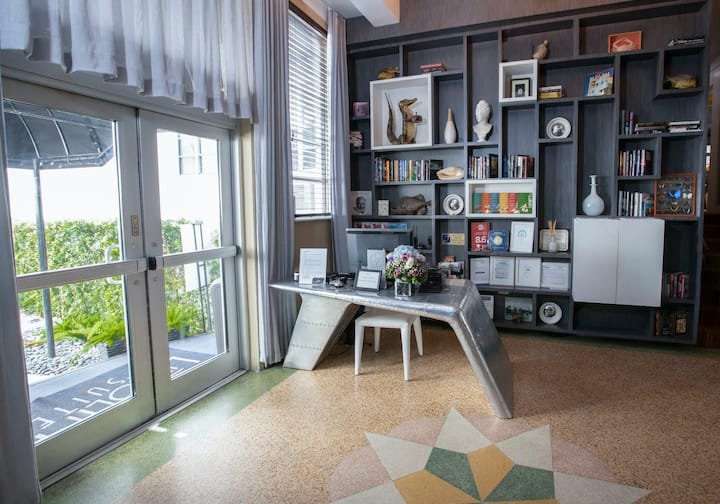 Apartamento estúdio, 2 camas queen size, cozinha, terraço