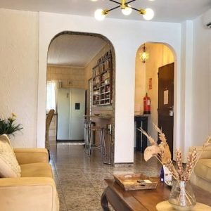 Málaga, CASUEÑA Casa tropical na cidade de Málaga.