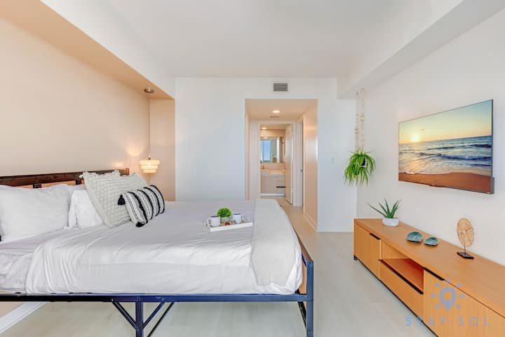 Resort espetacular, localização privilegiada, varanda, academia