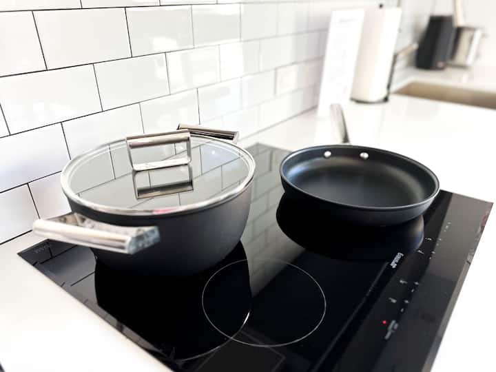 Condomínio de luxo de 1 quarto com vista para o mar e para a cidade