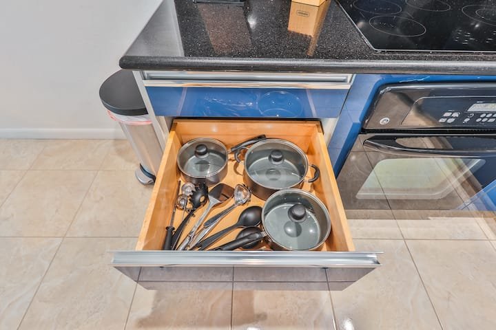 Apartamento de um quarto com vista para o mar STR-02559