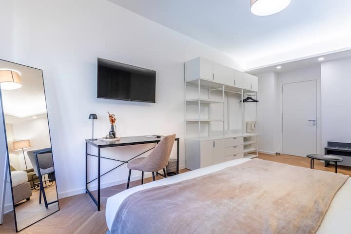 Vaticano  Apartamento 3 quartos 2 banheiros e cozinha