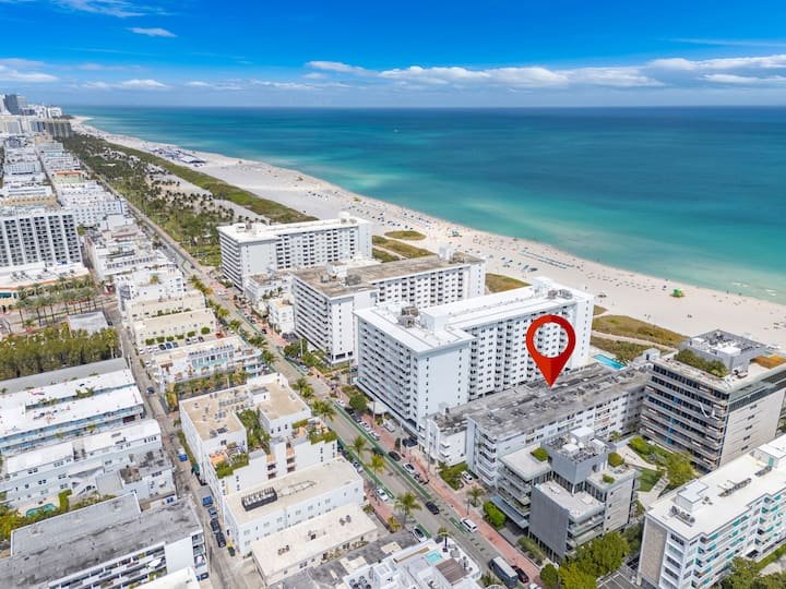 Condomínio South of Fifth Oceanfront com Beach Perks!