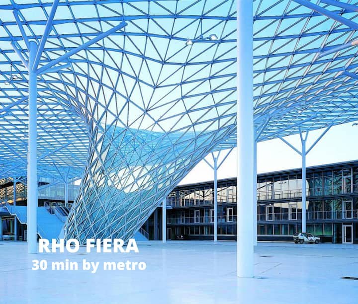 DUOMO 10min  Compras e relaxamento, ar-condicionado, Wi-Fi, varanda