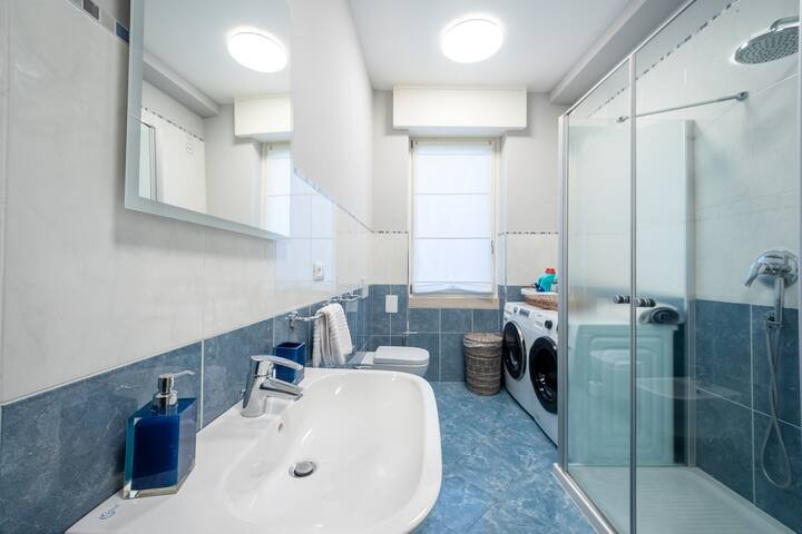 A Dois Passos da Casa de Julieta e da Arena