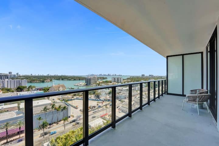 NOVO: Alegria à beira-mar: 1 quarto/1,5 banheiro na ensolarada Miami