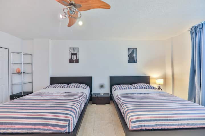 Fontainebleau | 1BR Striking Resort & Ocean View