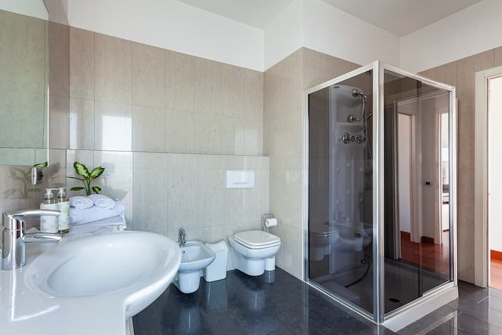 A cobertura vermelha – terraço 2 quartos parque privado