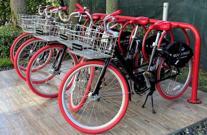 Estúdio extra grande deluxe King (65 m²) com serviço de praia