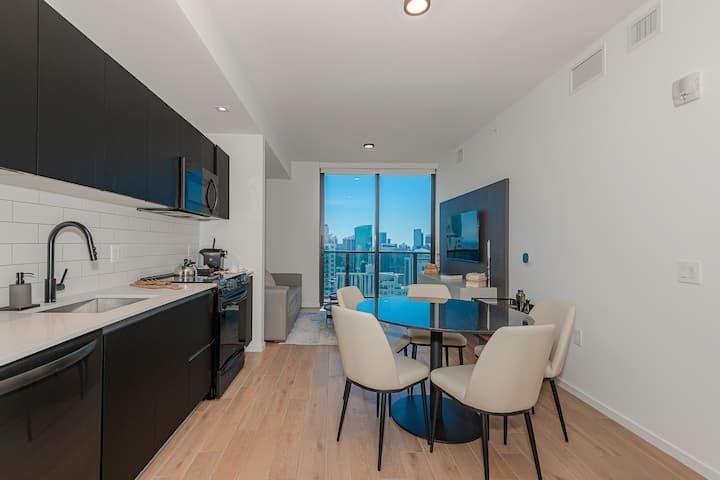 Urban Bayview Haven · Piscina e terraço #4417