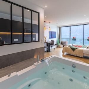 L’Eleweiss du Lac-Apartamento-Apartamento-Jacuzzi-Vista para o Lago