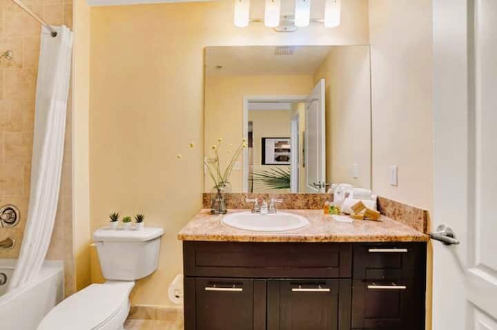 Dharma | 20% de desconto no Divine 2B mensal | South Miami