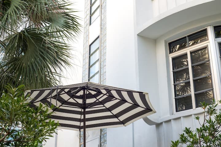 Apartamento estúdio, 2 camas queen size, cozinha, terraço