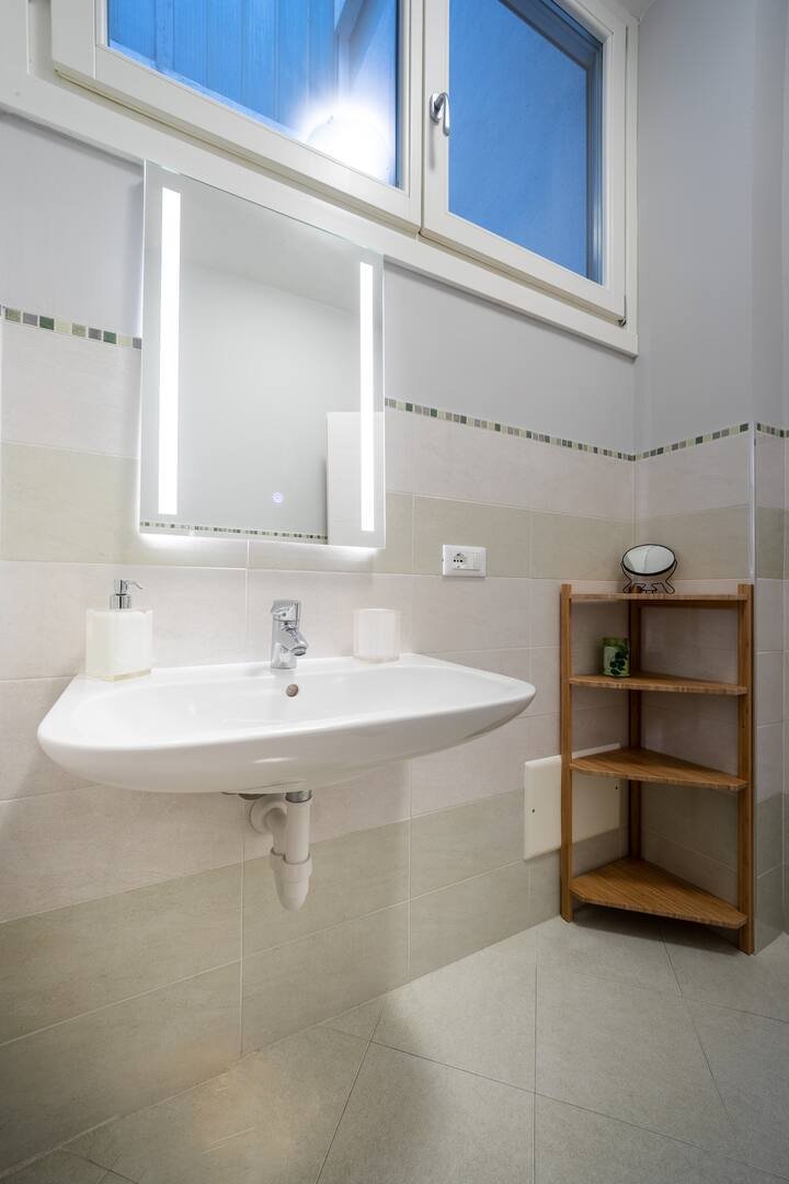 A Dois Passos da Casa de Julieta e da Arena