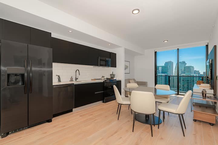 Urban Bayview Haven · Piscina e terraço #4417